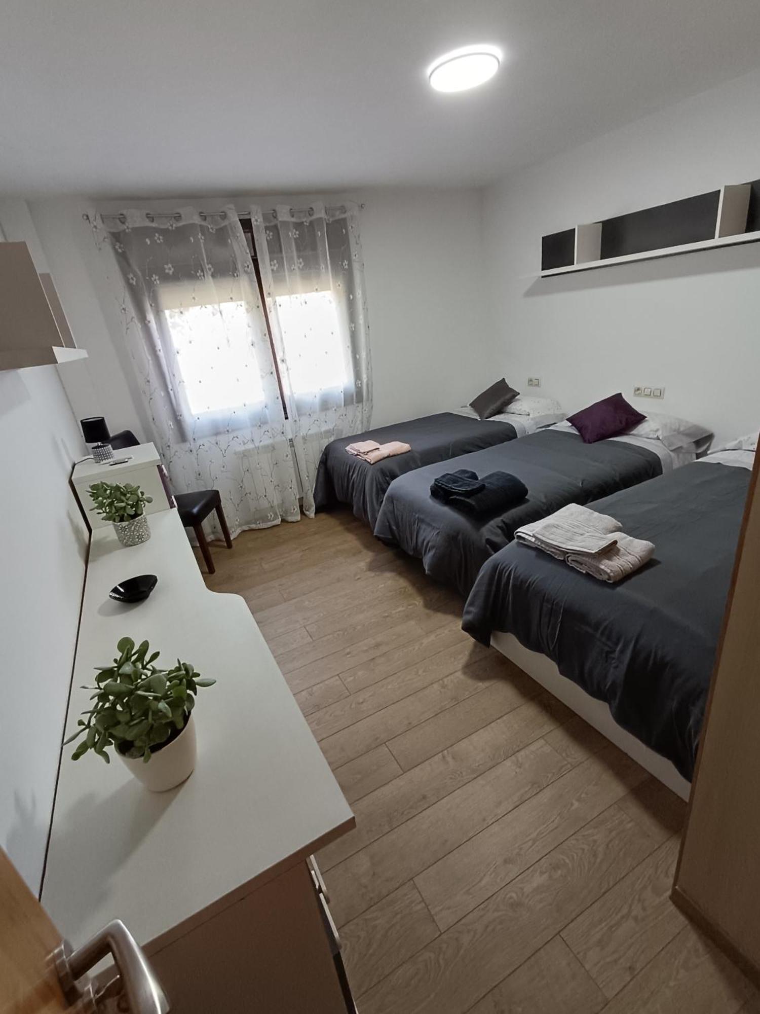 Oasis Inn Pedornes Ngoại thất bức ảnh