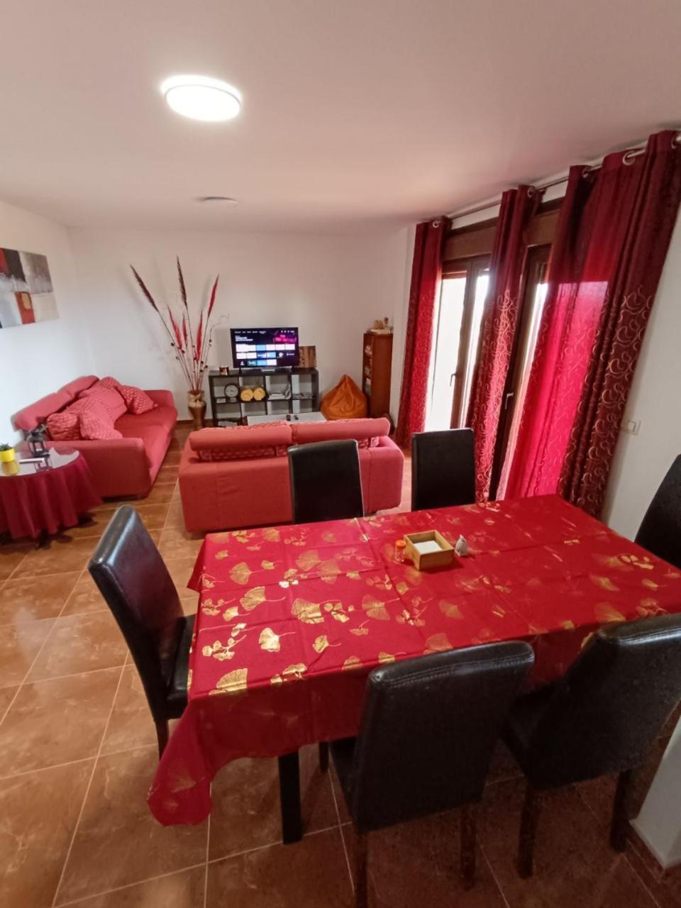 Oasis Inn Pedornes Ngoại thất bức ảnh